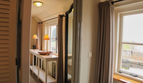 Grand Suite, Harbor View, First Floor (Room 10, Annex)