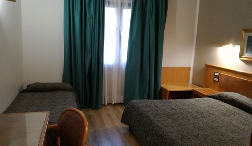 Comfort Triple Room