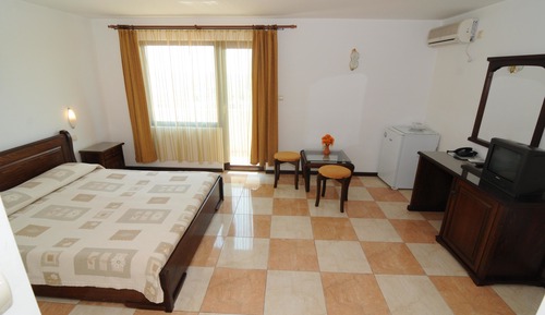 Double Room, Sea View (Top Floor)
