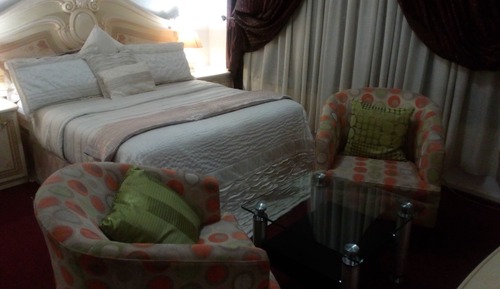 Superior Room, Pool View