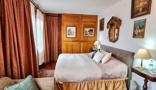 Luxury Room