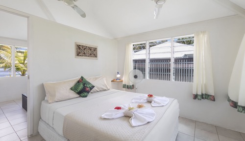 1 Bedroom Beach Bungalow