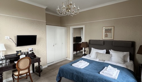 Standard Suite