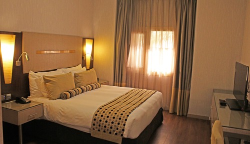 Executive Room, 1 King Bed