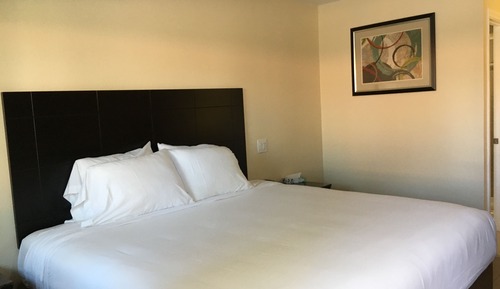 Standard Room, 1 King Bed