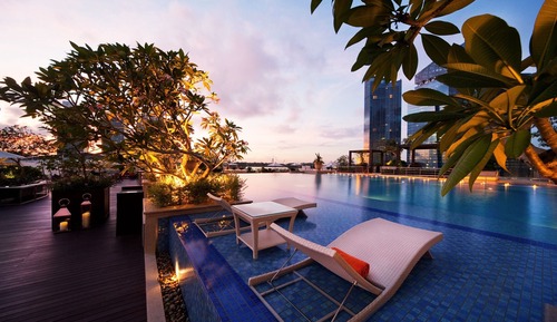 Taste the Good Life Package - Deluxe Twin Room (incl $100 SGD dining credit)