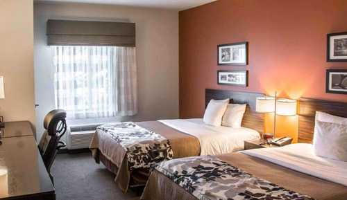 Standard Room, 2 Queen Beds, Non Smoking