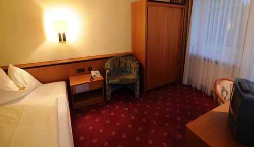 Standard Single Room