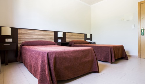 Twin Room, 2 Double Beds