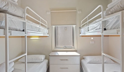 Deluxe 2 Bedroom Riverfront Villa - Sleeps 6