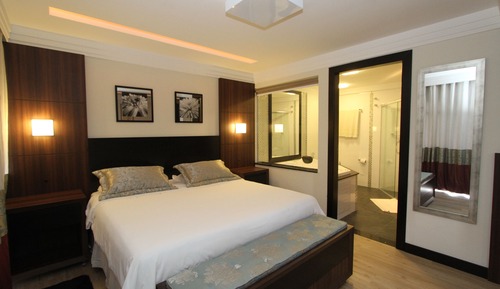 Suite Master Vista Piscina
