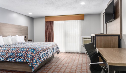 Deluxe Room, 1 King Bed, Non Smoking