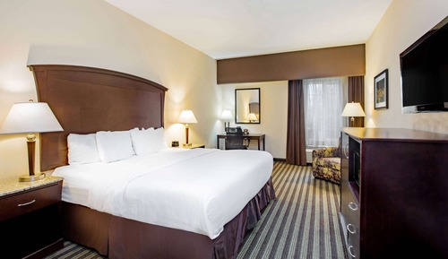 Studio Suite, 1 King Bed, Accessible (Mobility,Hearing Impaired)