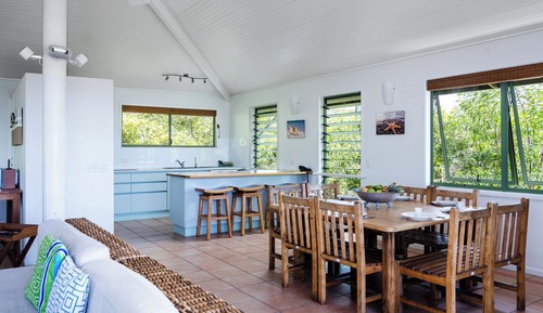 House, 2 Bedrooms, Beachside