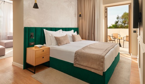 Deluxe Suite, Terrace, Sea View (Smart Lobby Suite)