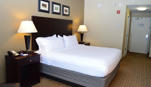 Standard Room, 1 King Bed