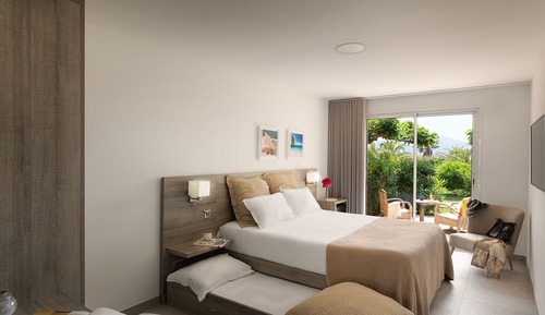 Superior Triple Room