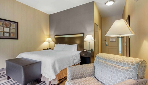 One King Bed, Non-Smoking, Accessible