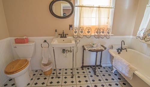 Triple Room, Ensuite (First Floor Suite)