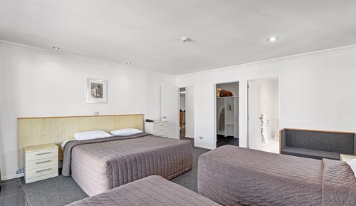 Executive Apartment, 4 Bedrooms