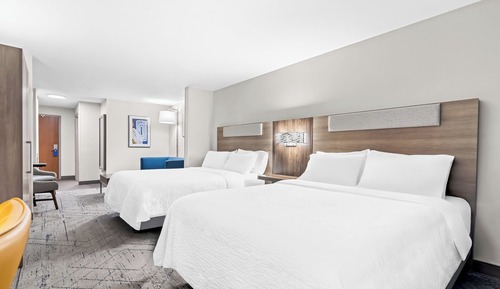 Suite, Multiple Beds