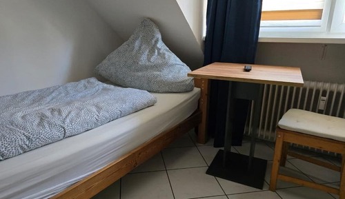 Basic Single Room, Private Bathroom