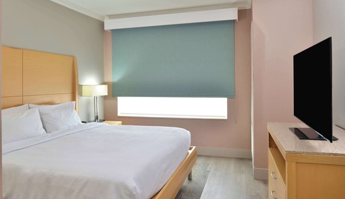Junior Suite, 1 King Bed