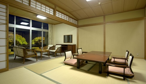 Isokyakuden Japanese Room (For Single use) 