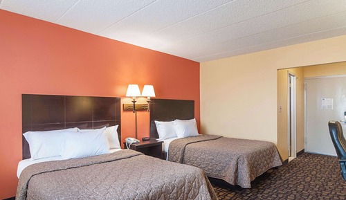 Standard Room, 2 Double Beds, Non Smoking