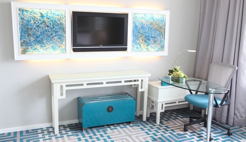 Deluxe City View Twin Room