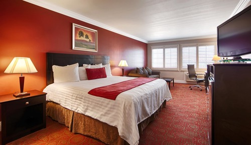Suite, 1 King Bed, Accessible, Non Smoking (View)