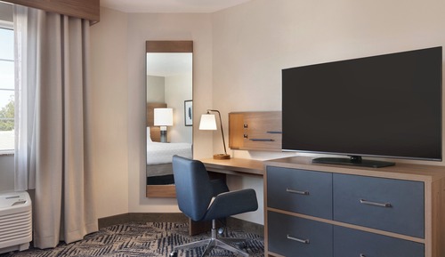 Studio Suite, 1 Queen Bed, Non Smoking