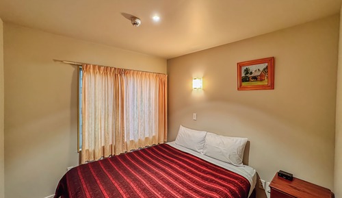 One Bedroom Twin Unit