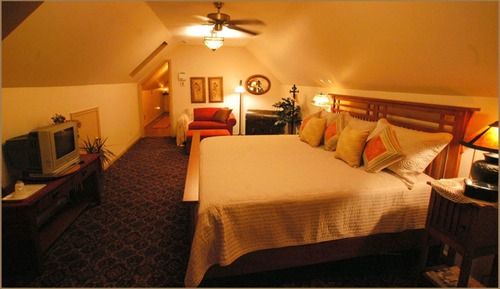 Secret Room (Mountain View, Pool View, Garden View)