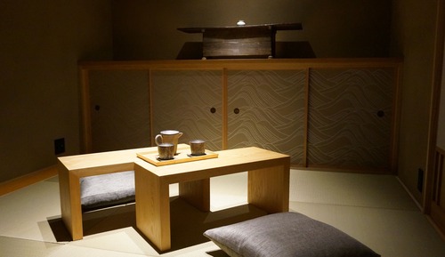 Executive Suite, Hollywood Twin Bed, Non Smoking (54 Sqm)