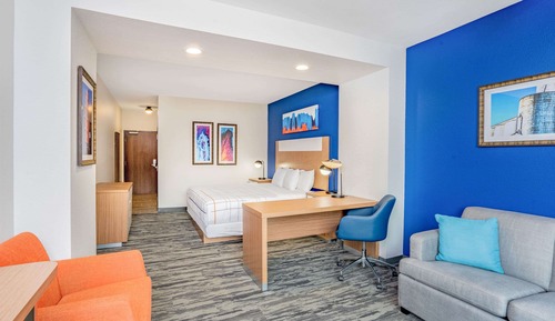 Deluxe Room, 1 King Bed, Accessible, Non Smoking (Mobility)
