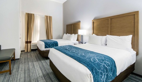 Suite, 2 Queen Beds, Non Smoking