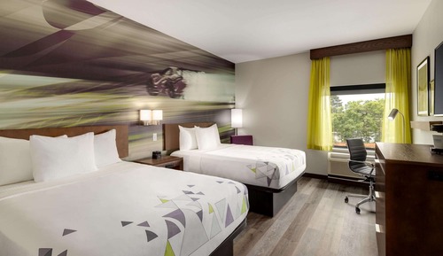 Room, 2 Queen Beds, Non Smoking