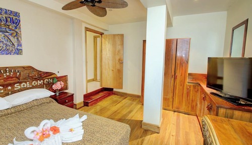 Standard Deluxe Room