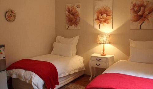 Standard Double or Twin Room (Paris)