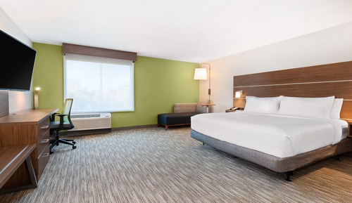 Standard Room, 1 King Bed, Accessible (Comm & Mobil, Accessible Tub)