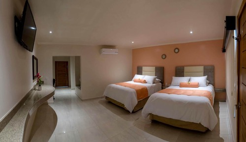 Standard Double Room, 2 Queen Beds
