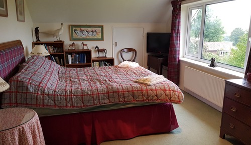 Superior Double Room, Shared Bathroom