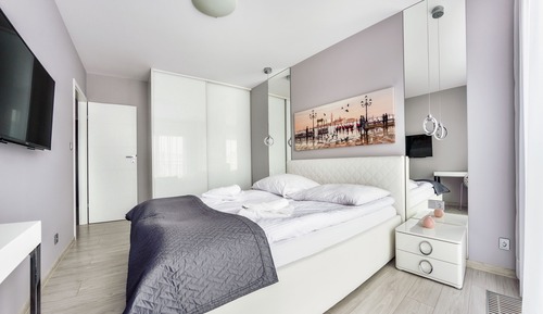 Apartment (7)