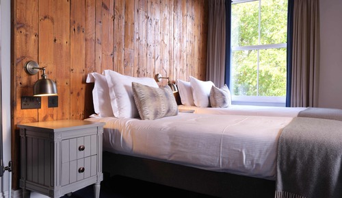 Superior Twin Room
