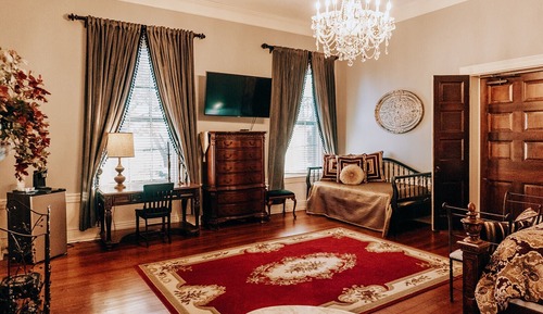 Mansion Onyx Rm
