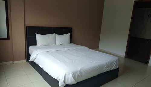 Basic Double Room