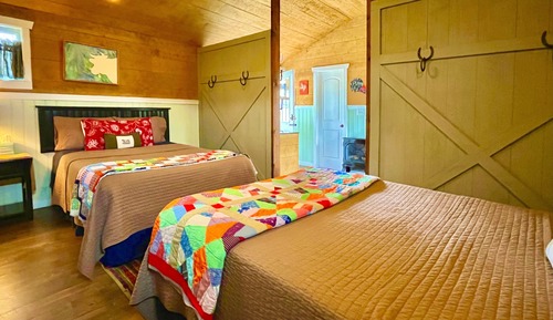 Lucky Star Cabin