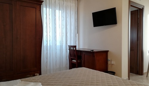 Triple Room (with Extra Bed)