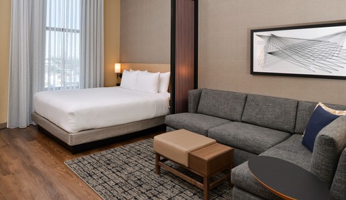 Room, 1 King Bed with Sofa bed (High Floor)